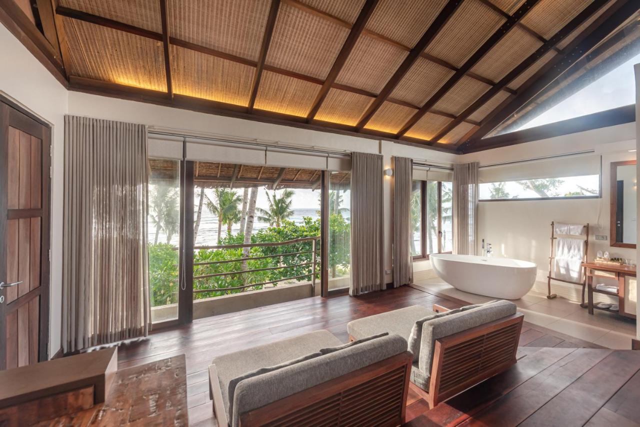 L'Osteria Luxe Beachfront B&B Генерал-Луна Экстерьер фото